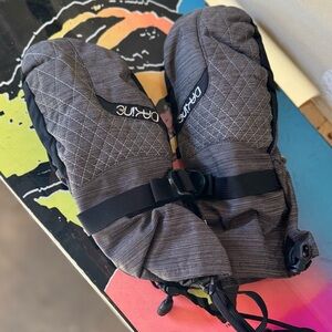 Dakine Ski/Snowboard Mittens – Size M – Fleece Lined | Guide Cuff